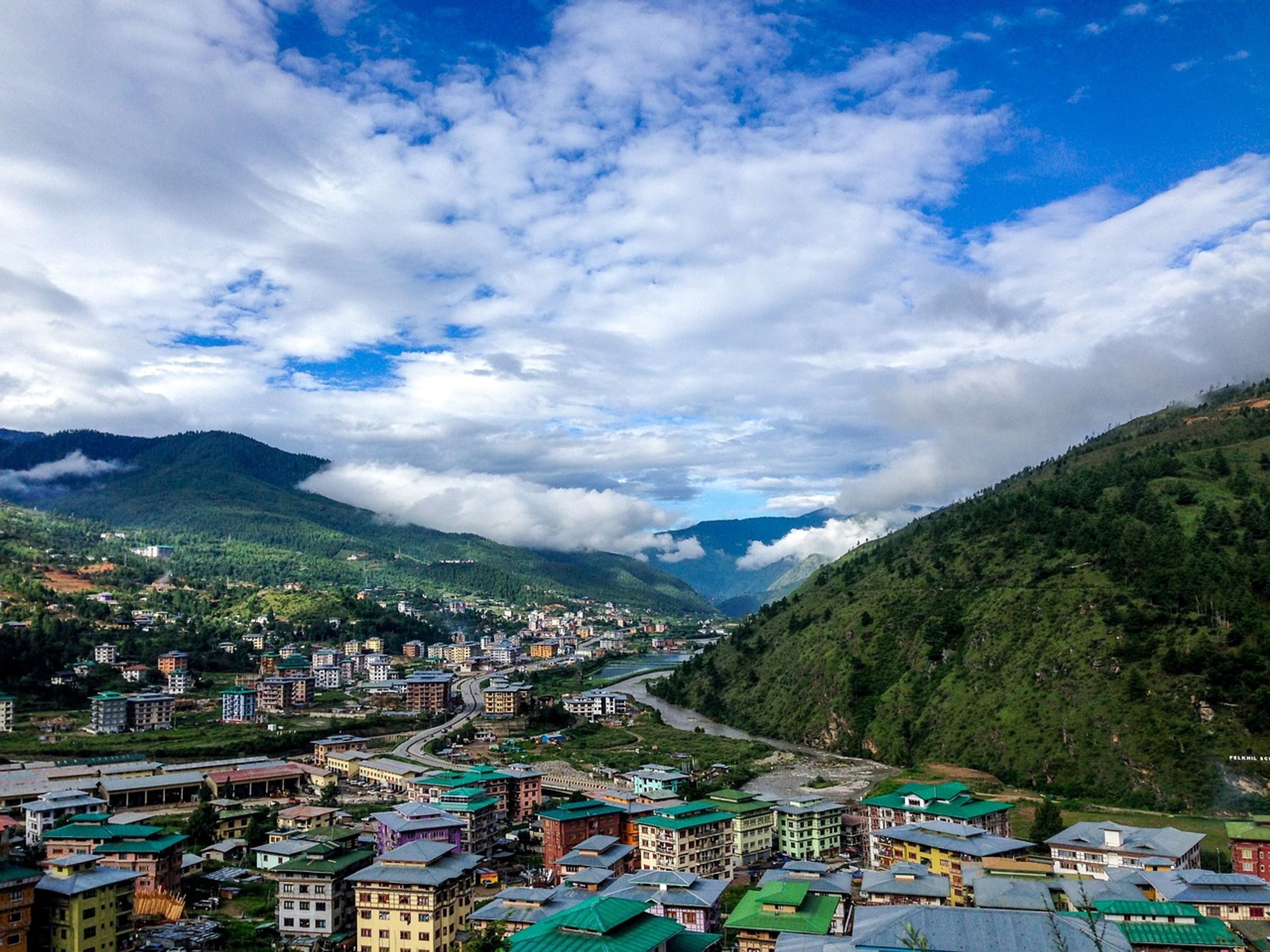 Il Bhutan cambia la sua Felicità Nazionale, a farne le spese i turisti? Copertina